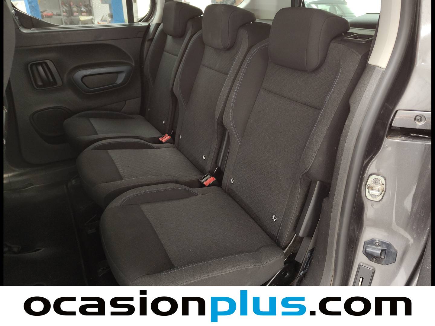 Foto asientos traseros Peugeot Rifter Peugeot Rifter BlueHDi 100 Allure Pack Standard (100 CV)