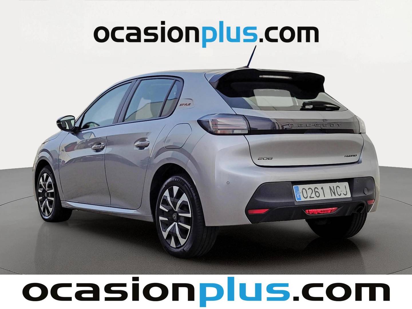 Foto trasera Peugeot 208 Peugeot 208 Style Hybrid 110 eDCS6 (110 CV) izquierda