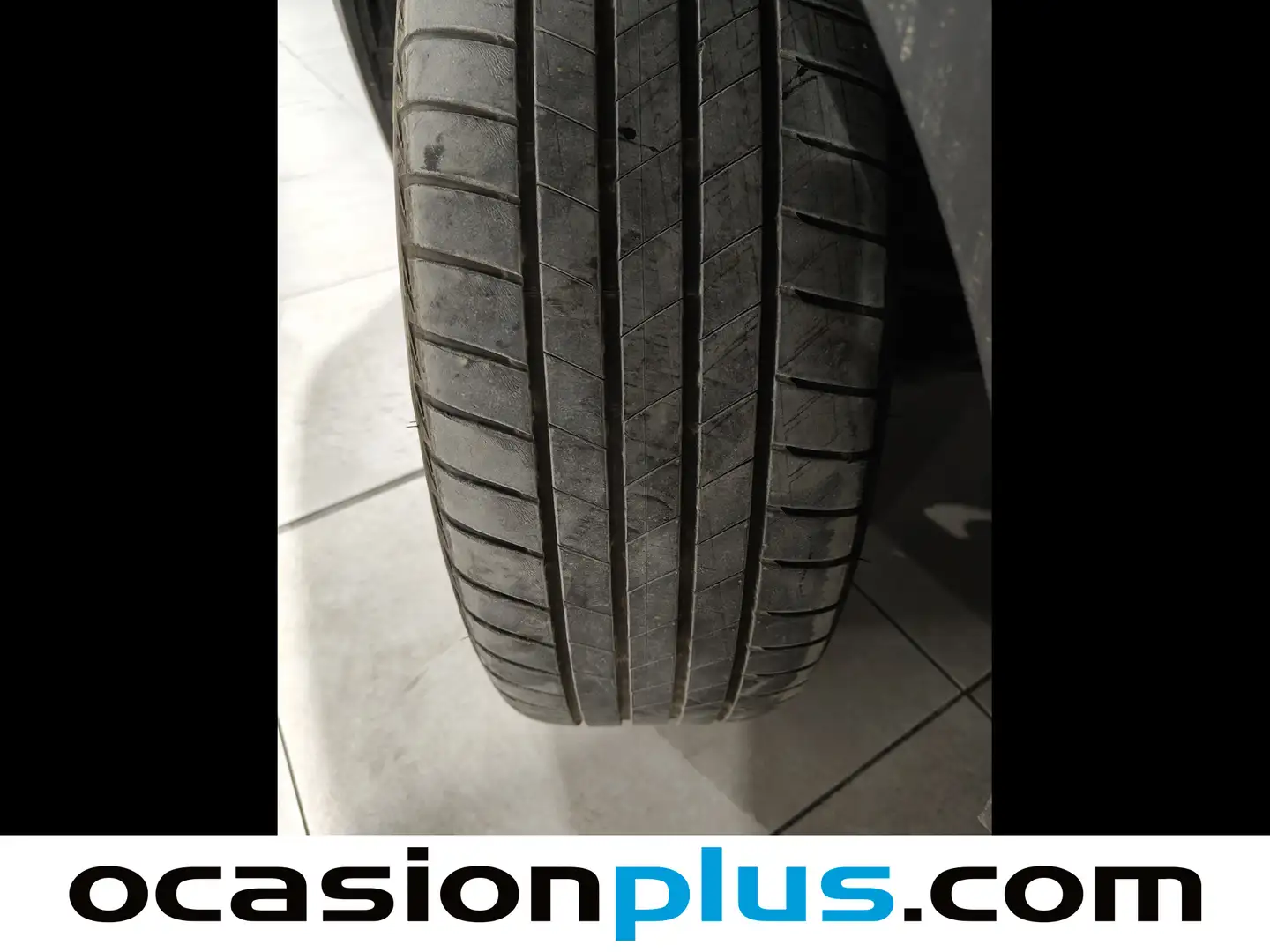 Foto Peugeot 3008 Hybrid Peugeot 3008 Hybrid 300 Allure Pack e-EAT8  (300 CV)