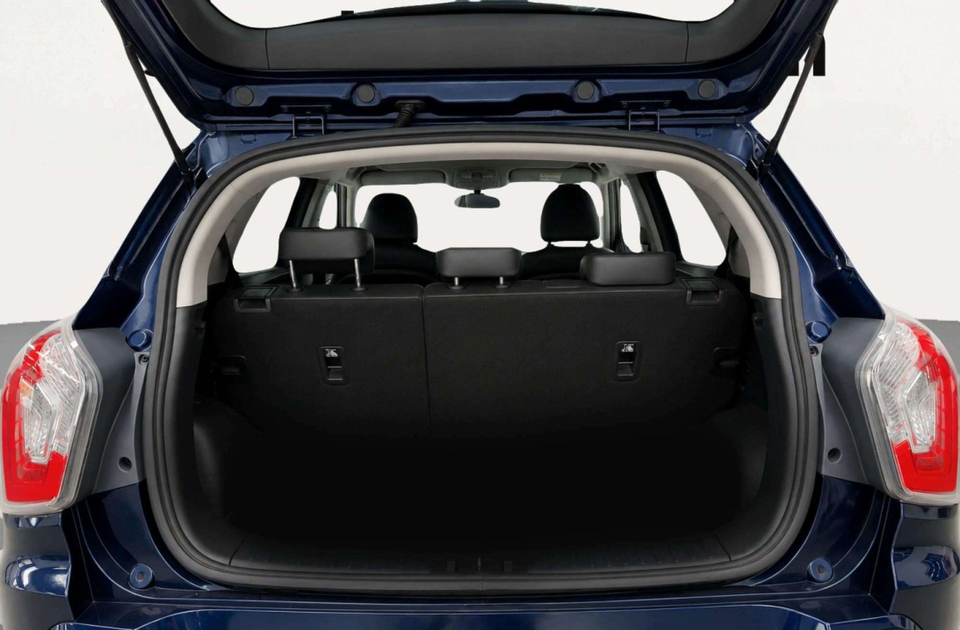 SsangYong Tivoli D16T Premium 4x2 - foto 11