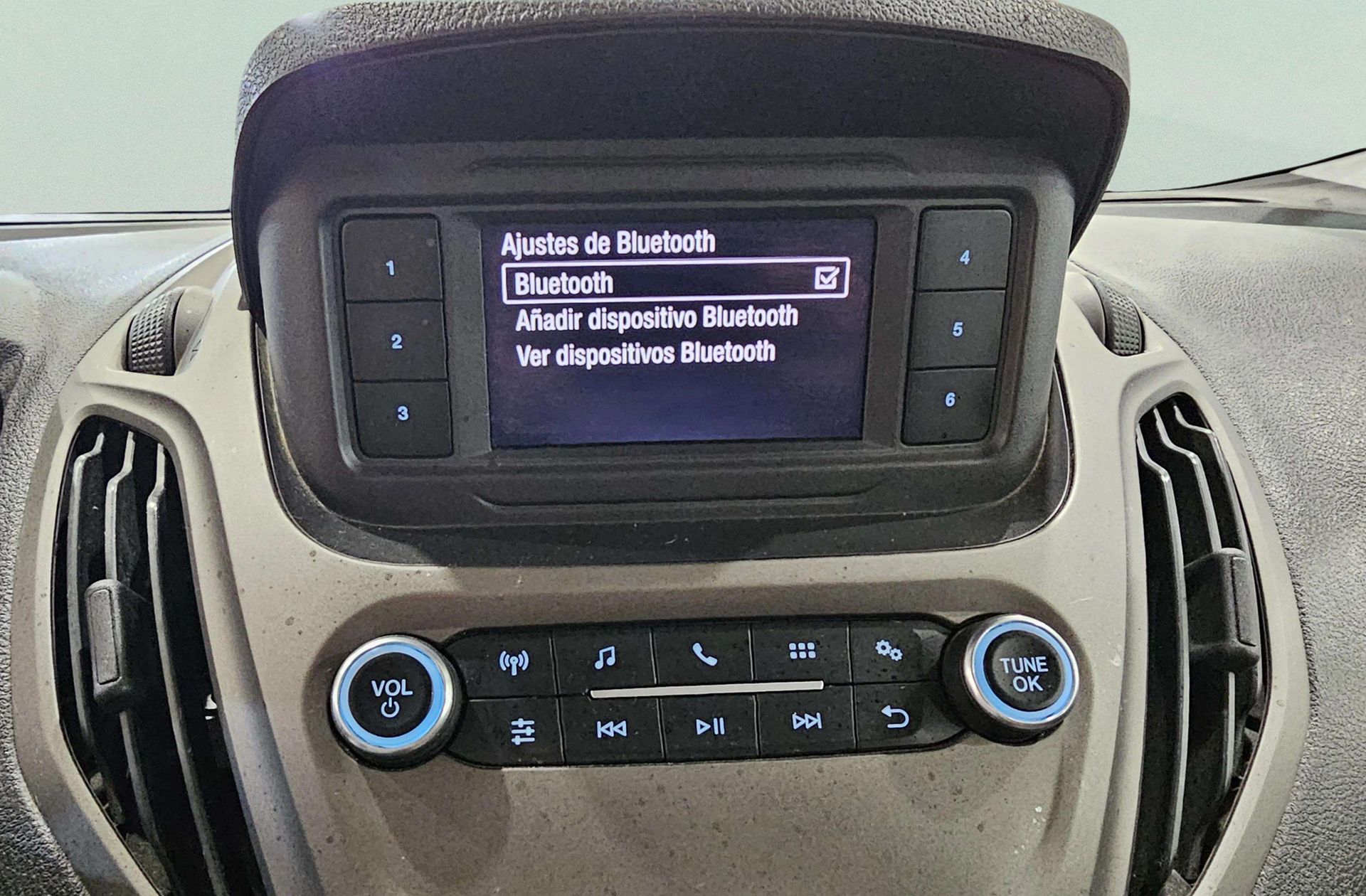 Ford Tourneo Courier 1.0 EcoBoost Trend - foto 24