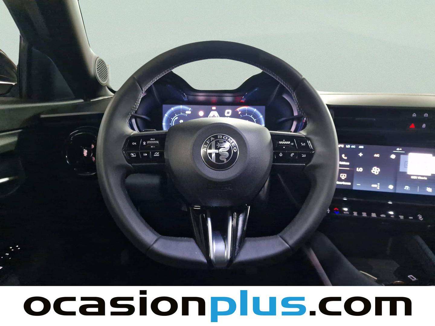 Foto Alfa Romeo Junior Alfa Romeo Junior 1.2 Ibrida (136 CV)