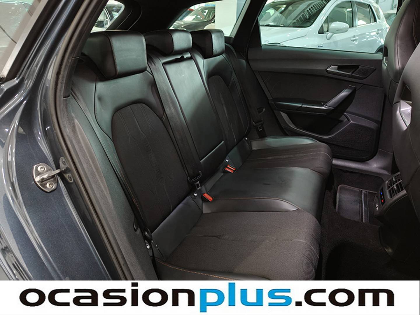 Foto Cupra León CUPRA Leon Sportstourer 2.0 TSI 4Drive DSG (310 CV)