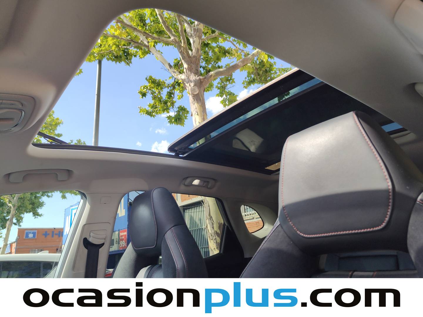 Extras y acabados del MG eHS MG eHS 1.5 T-GDI PHEV Luxury (258 CV)
