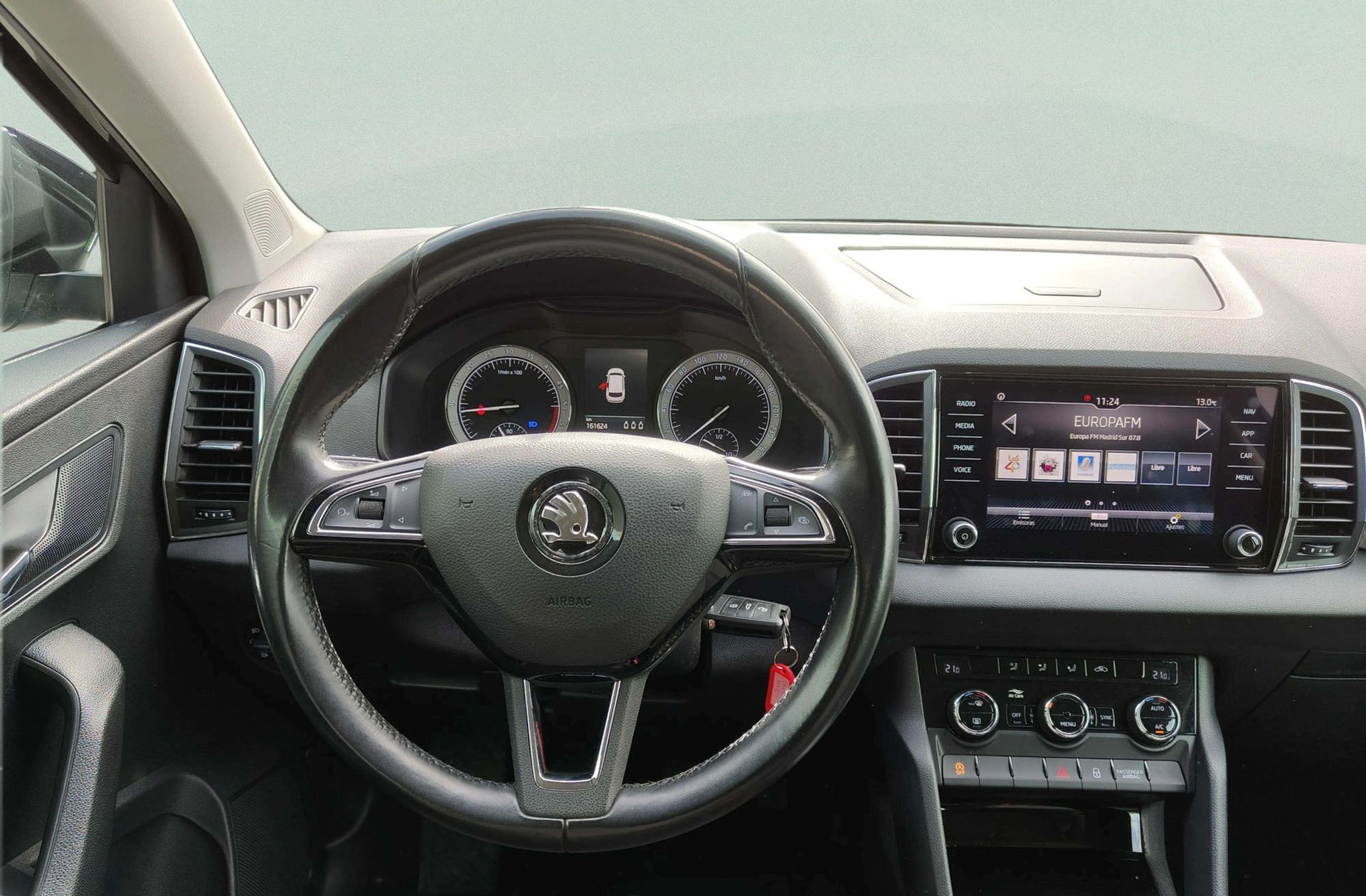 Škoda Karoq 1.6 TDI Ambition - foto 24