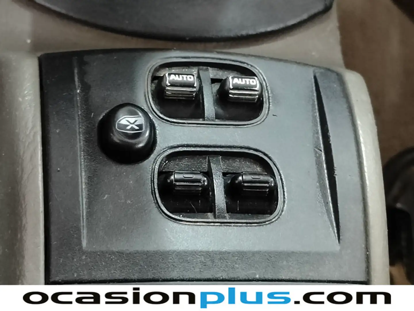 Foto Jeep Cherokee Jeep Cherokee 2.8 CRD Limited (163 CV)