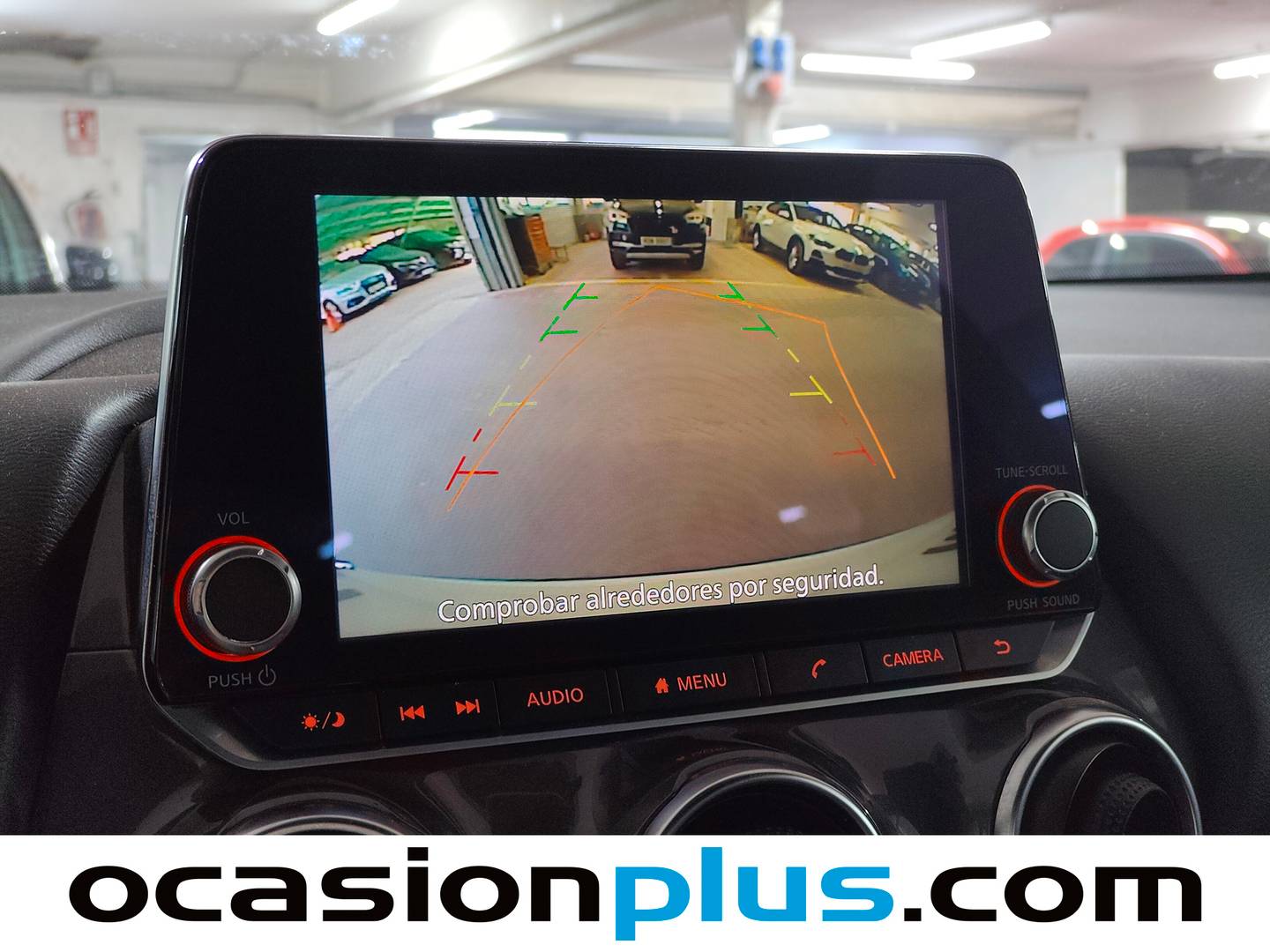 Extras del Nissan JUKE Nissan Juke DIG-T N-Design Black (114 CV)