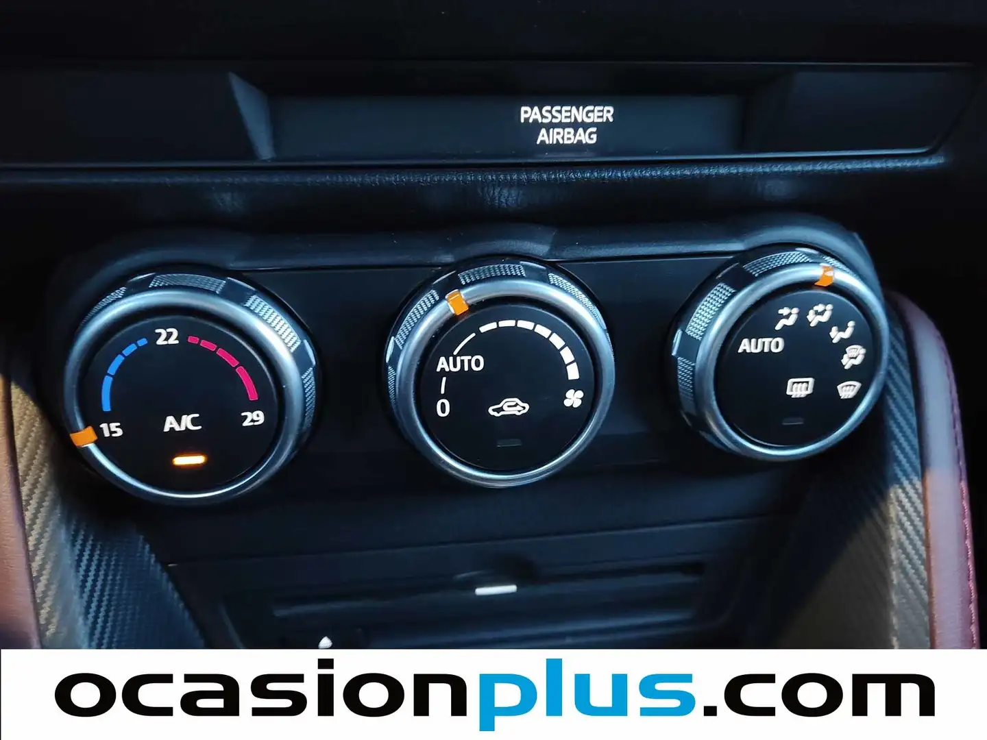 Foto Mazda CX-3 Mazda CX-3 1.5 DE SKYACTIV Luxury 4WD AT (105 CV)