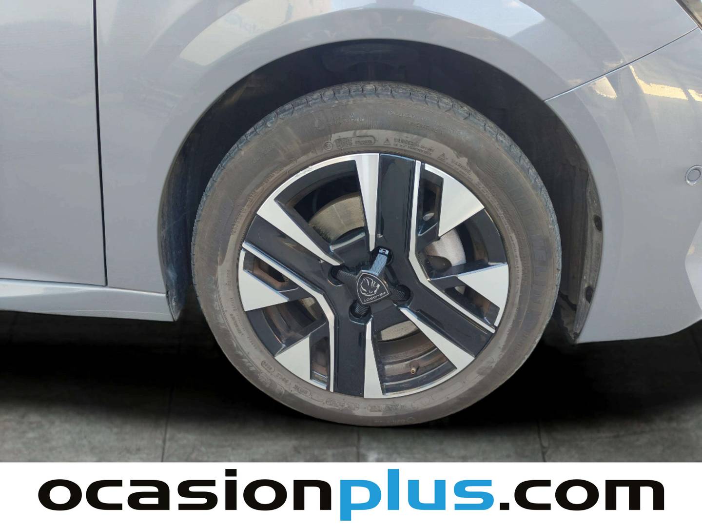 Foto Peugeot 208 Peugeot 208 Allure Hybrid eDCS6 (100 CV)