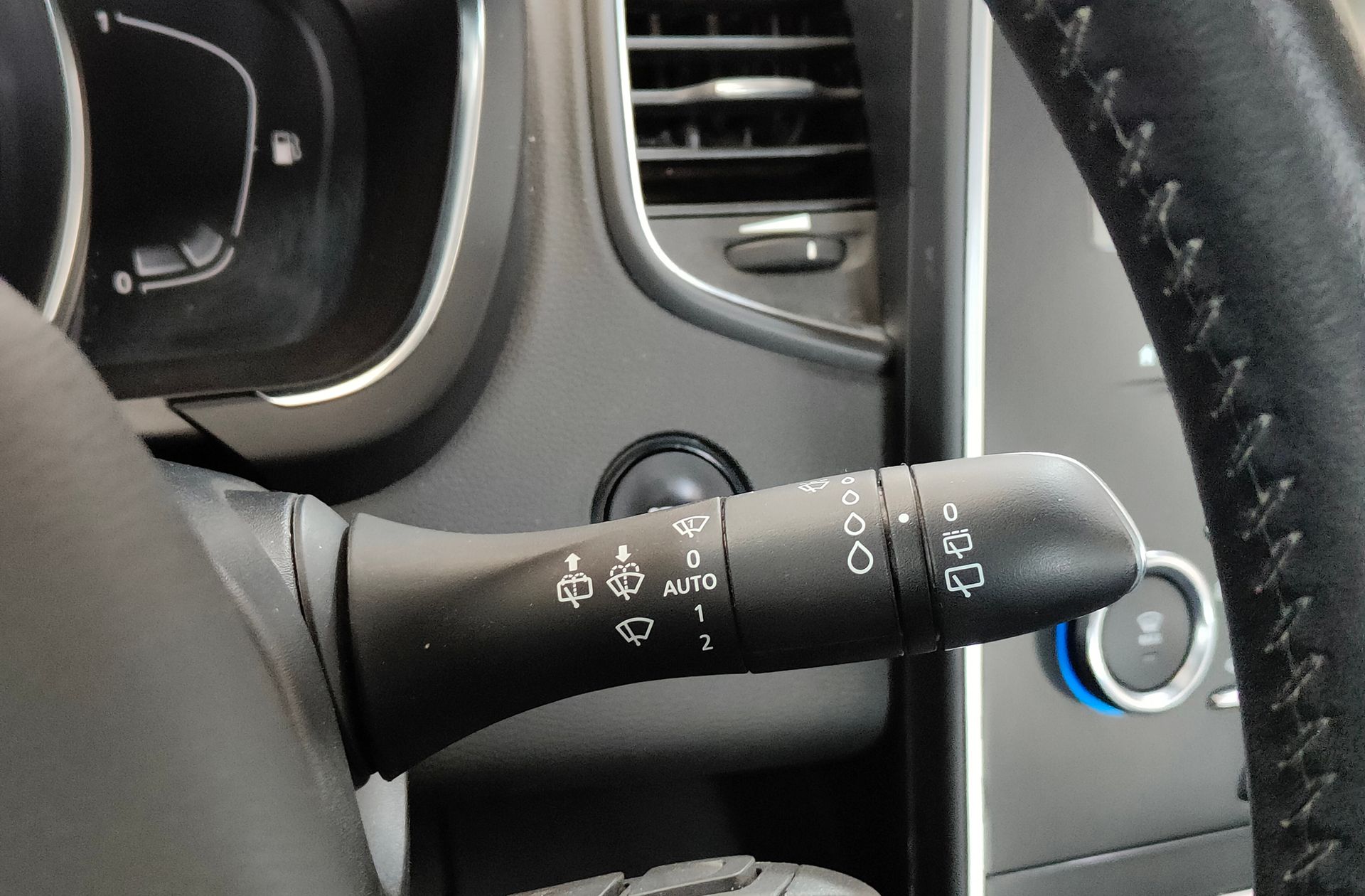 Renault Grand Scénic Limited TCe EDC GPF - foto 25