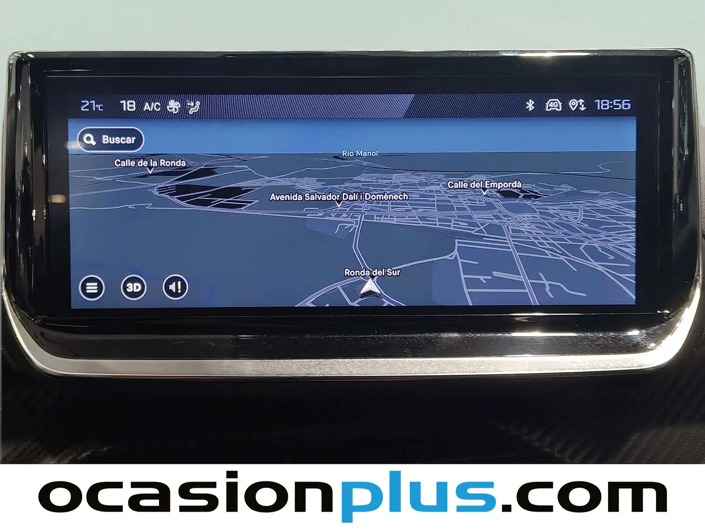 Foto Peugeot 2008 Peugeot 2008 Allure Hybrid eDCS6 (136 CV)