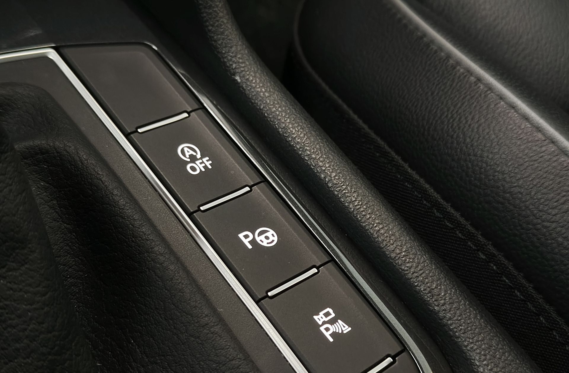 Volkswagen Tiguan Sport 2.0 TDI 4Motion DSG - foto 13
