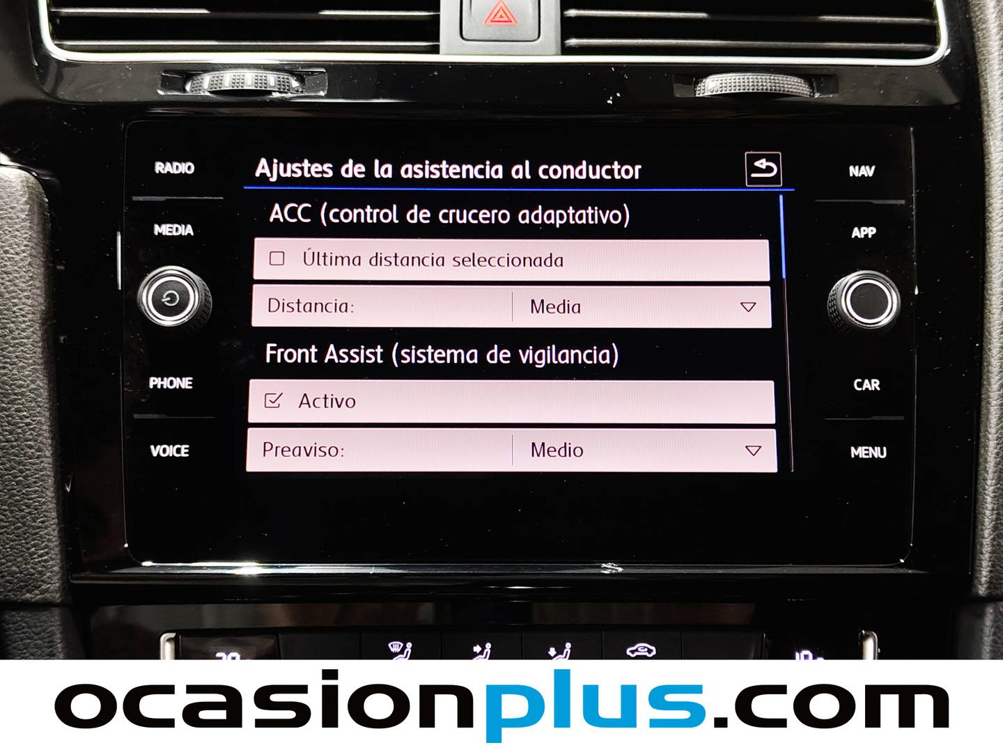 Volkswagen Golf Volkswagen Golf R 2.0 TSI 4Motion (300 CV) DSG de segunda mano