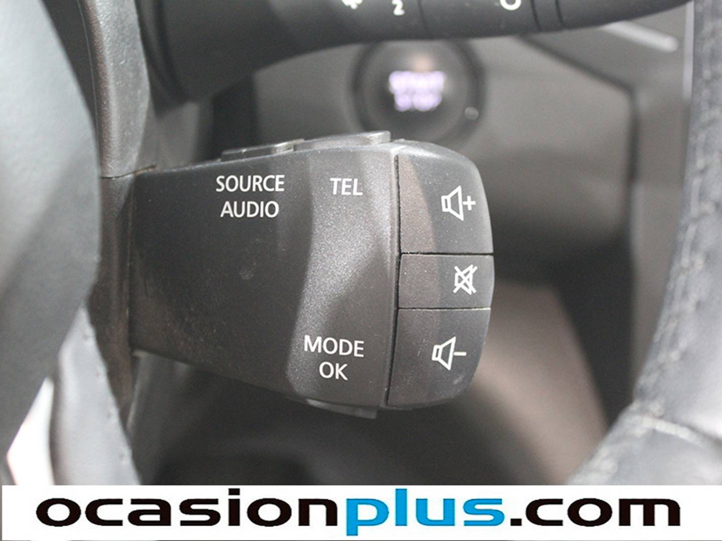 Foto Renault Mégane Renault Megane Sport Tourer Zen TCe (140 CV) GPF