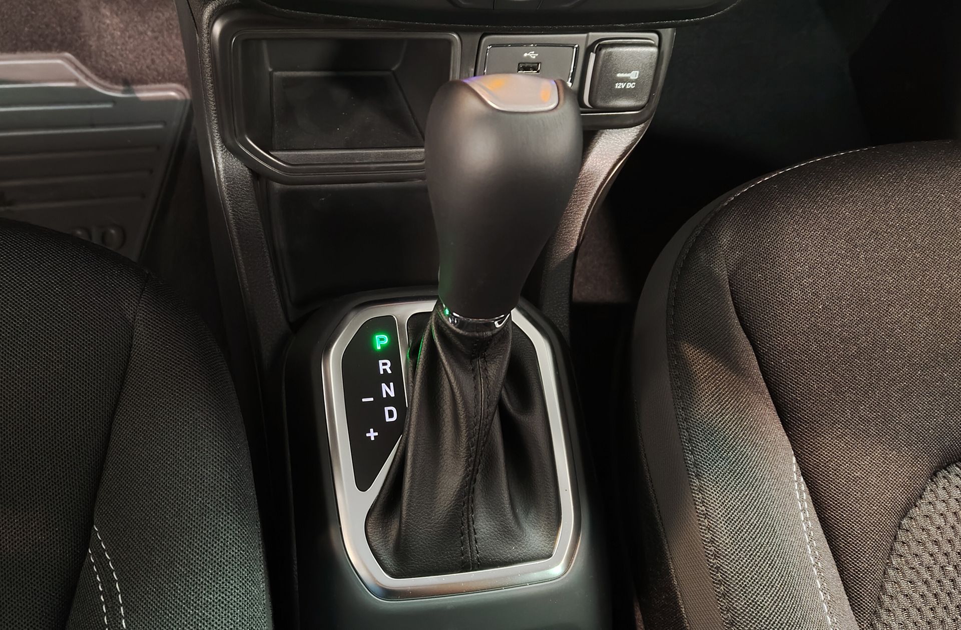 Jeep Renegade eHybrid Longitude ATX - foto 5