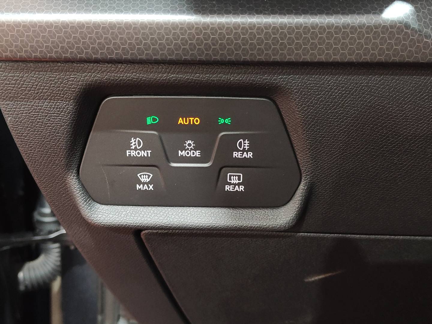 Foto Seat León SEAT León ST ST 1.5 TSI Style 25 Aniversario (116 CV)