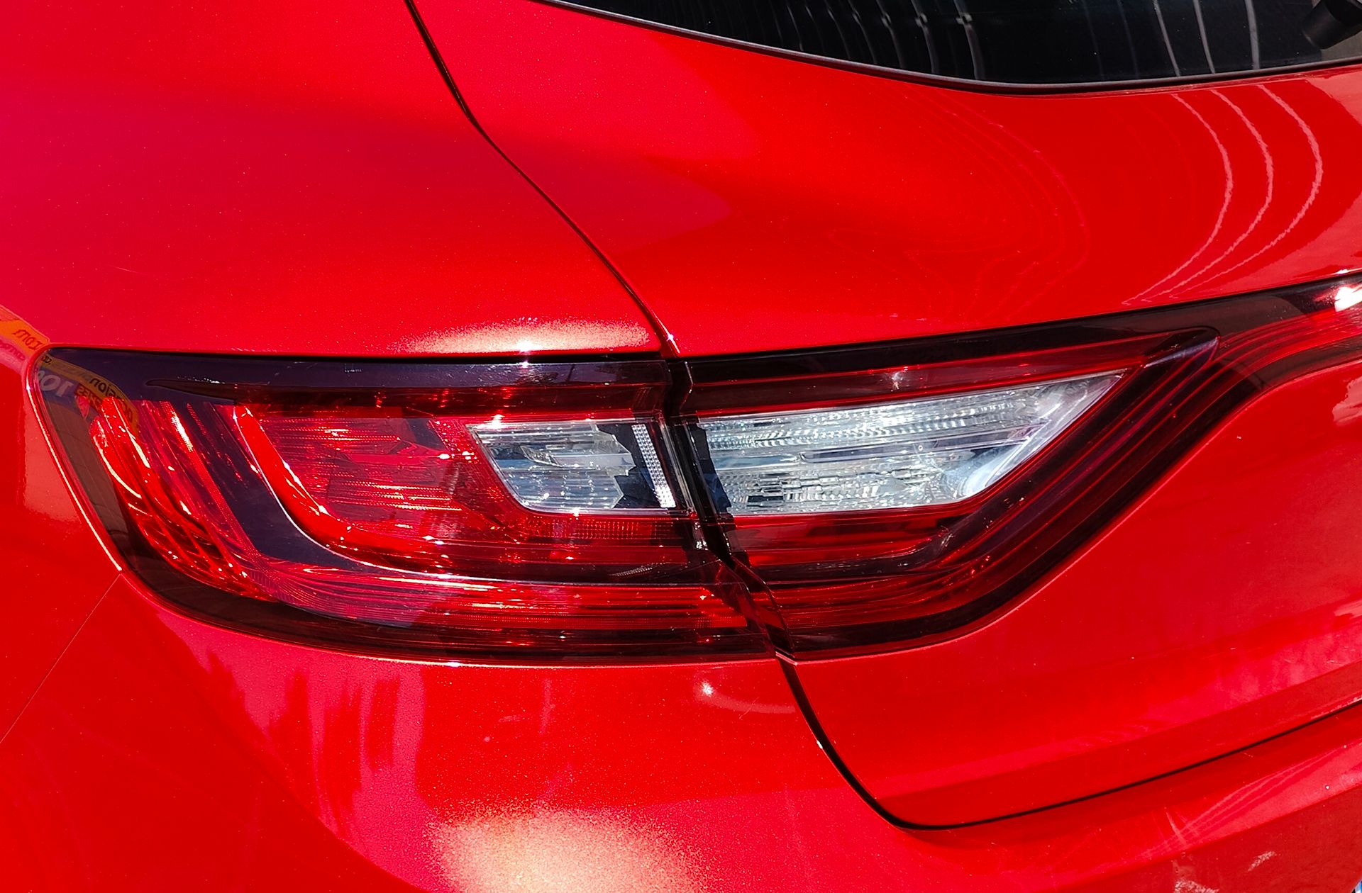 Renault Mégane GT Line TCe GPF - foto 18