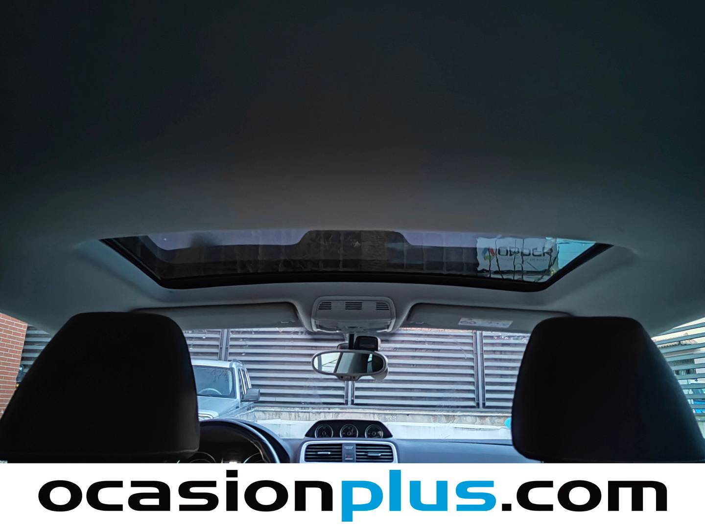 Foto Volkswagen Scirocco Volkswagen Scirocco R-Line 2.0 TDI BMT (150 CV) DSG