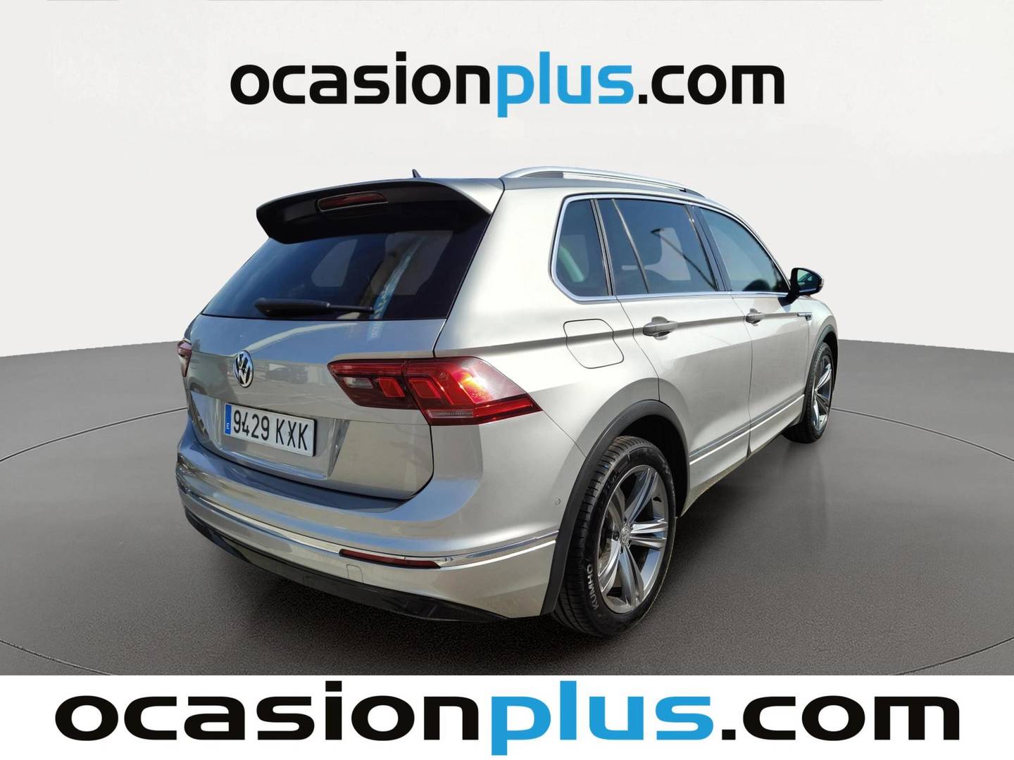 Foto trasera Volkswagen Tiguan Volkswagen Tiguan Advance 1.5 TSI (130 CV) PACK R-LINE derecha