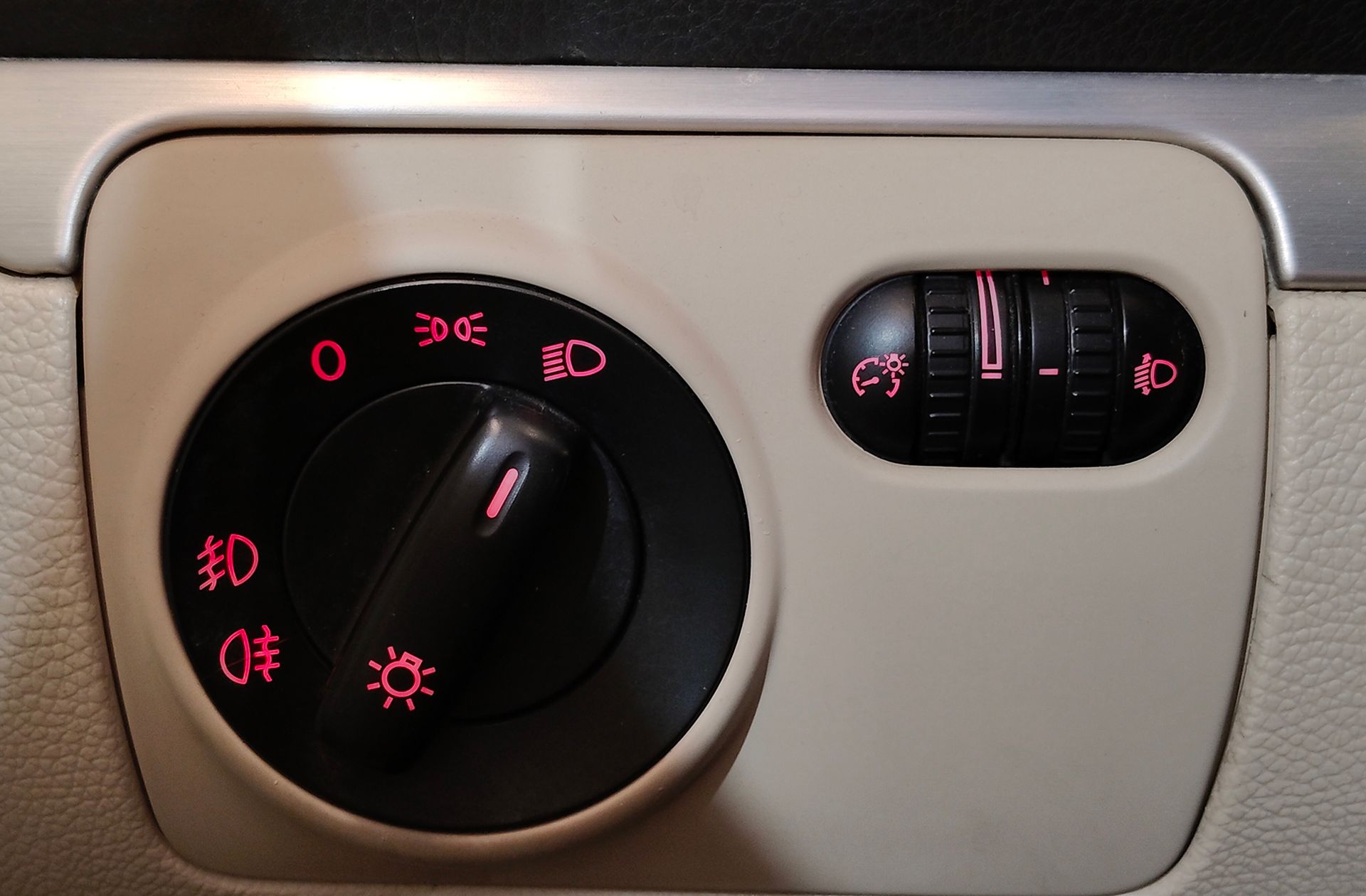 Volkswagen Eos 2.0 FSI - foto 21