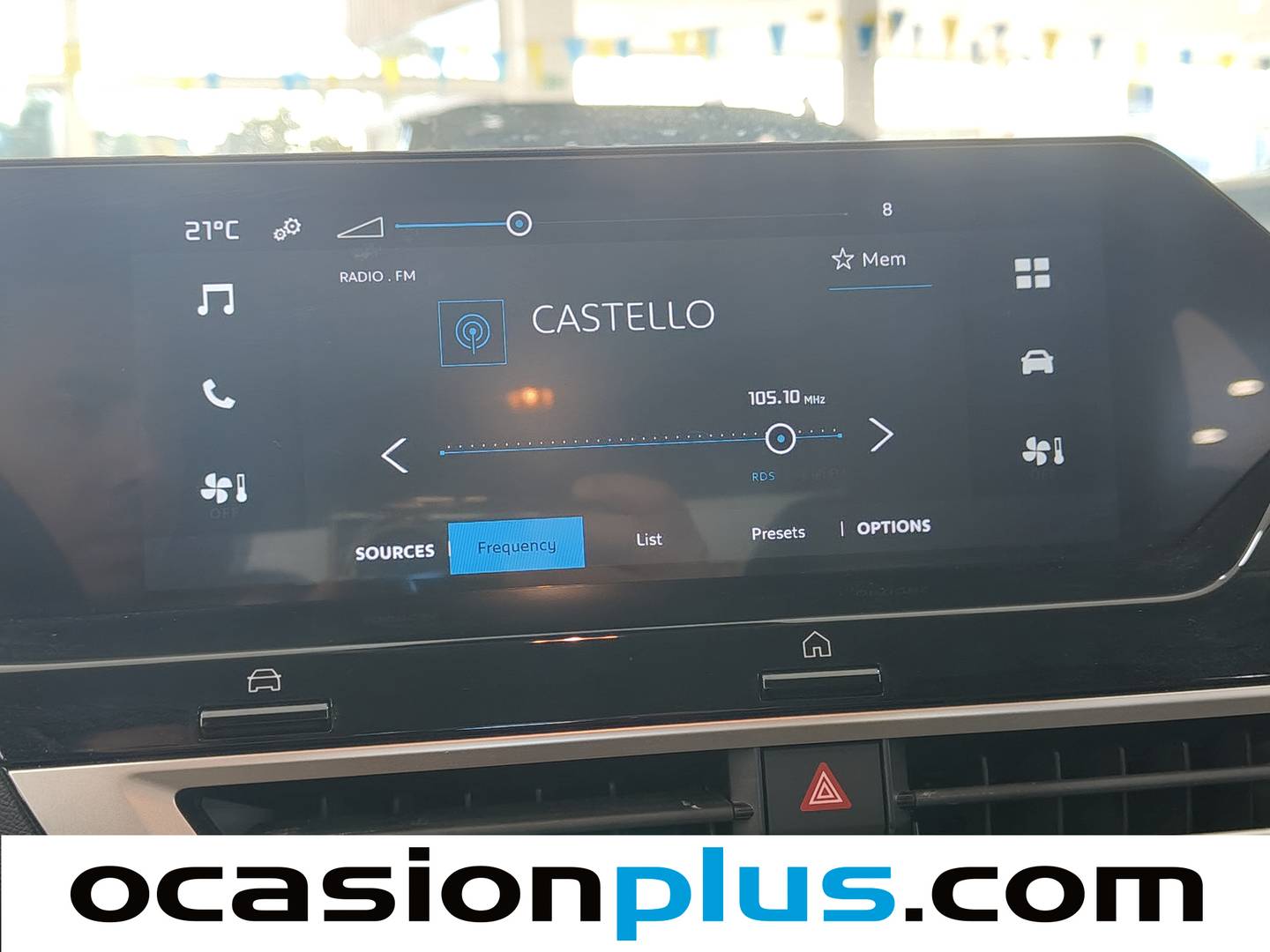 Foto Citroën C4 X Citroen C4 X PureTech 100 S&S 6v You (102 CV)