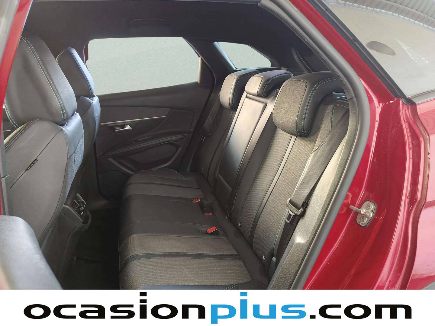 Foto asientos traseros Peugeot 3008 Peugeot 3008 PureTech 130 S&S Allure Pack EAT8 (130 CV)