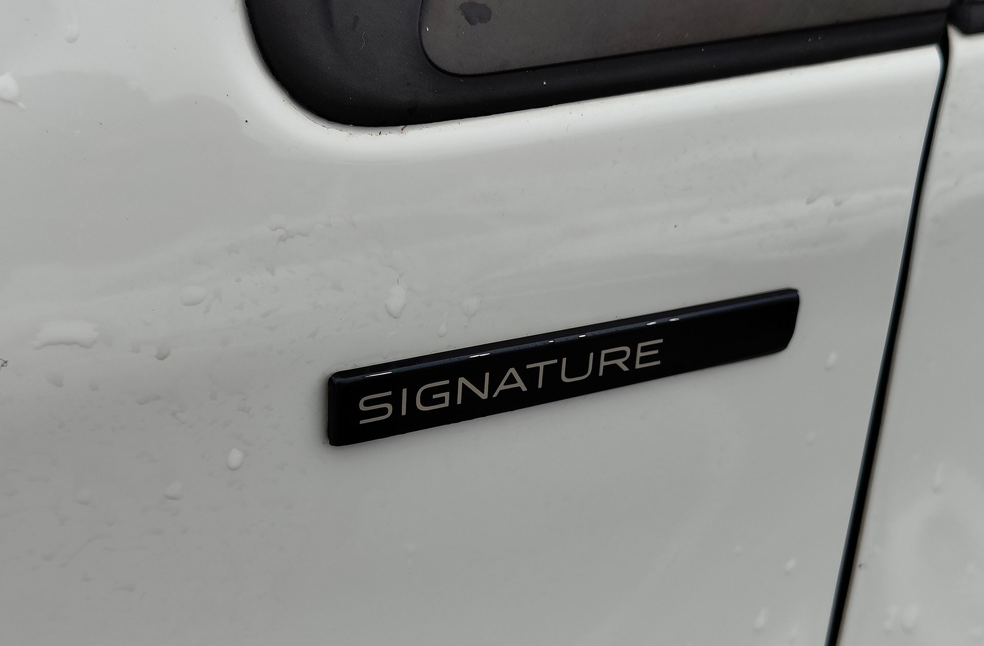 Peugeot 208 PureTech Signature - foto 23