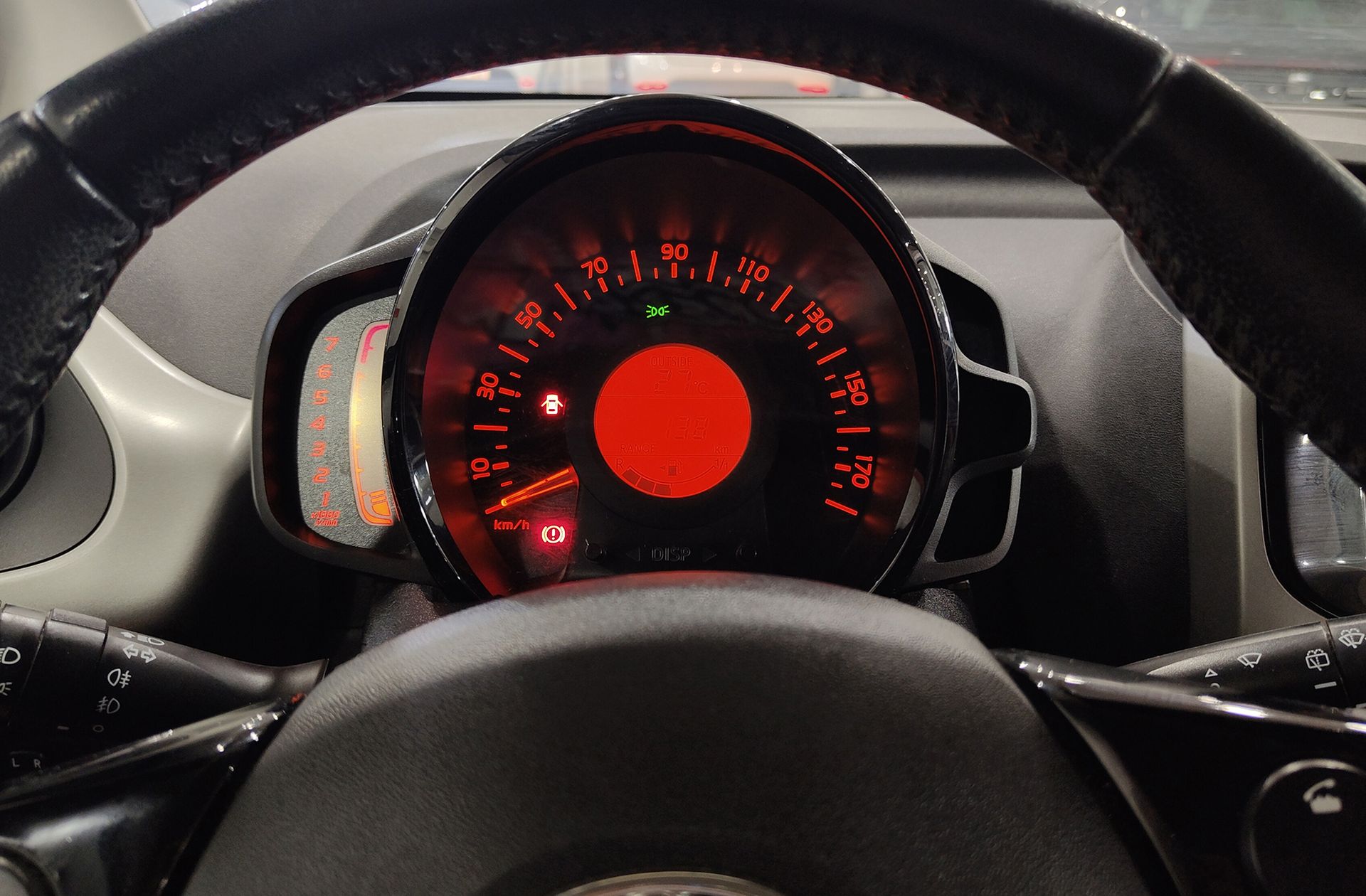 Toyota Aygo 1.0 70 x-play - foto 19