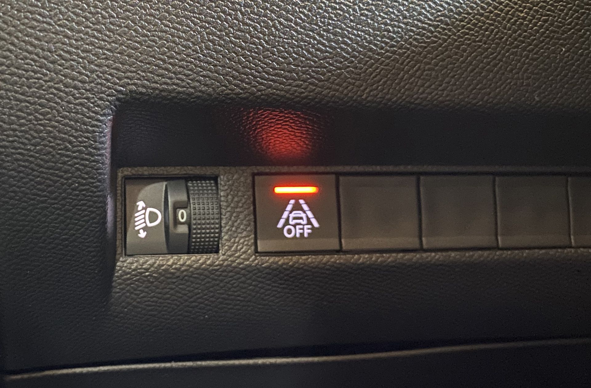 Peugeot 2008 PureTech 130 Allure Pack - foto 24