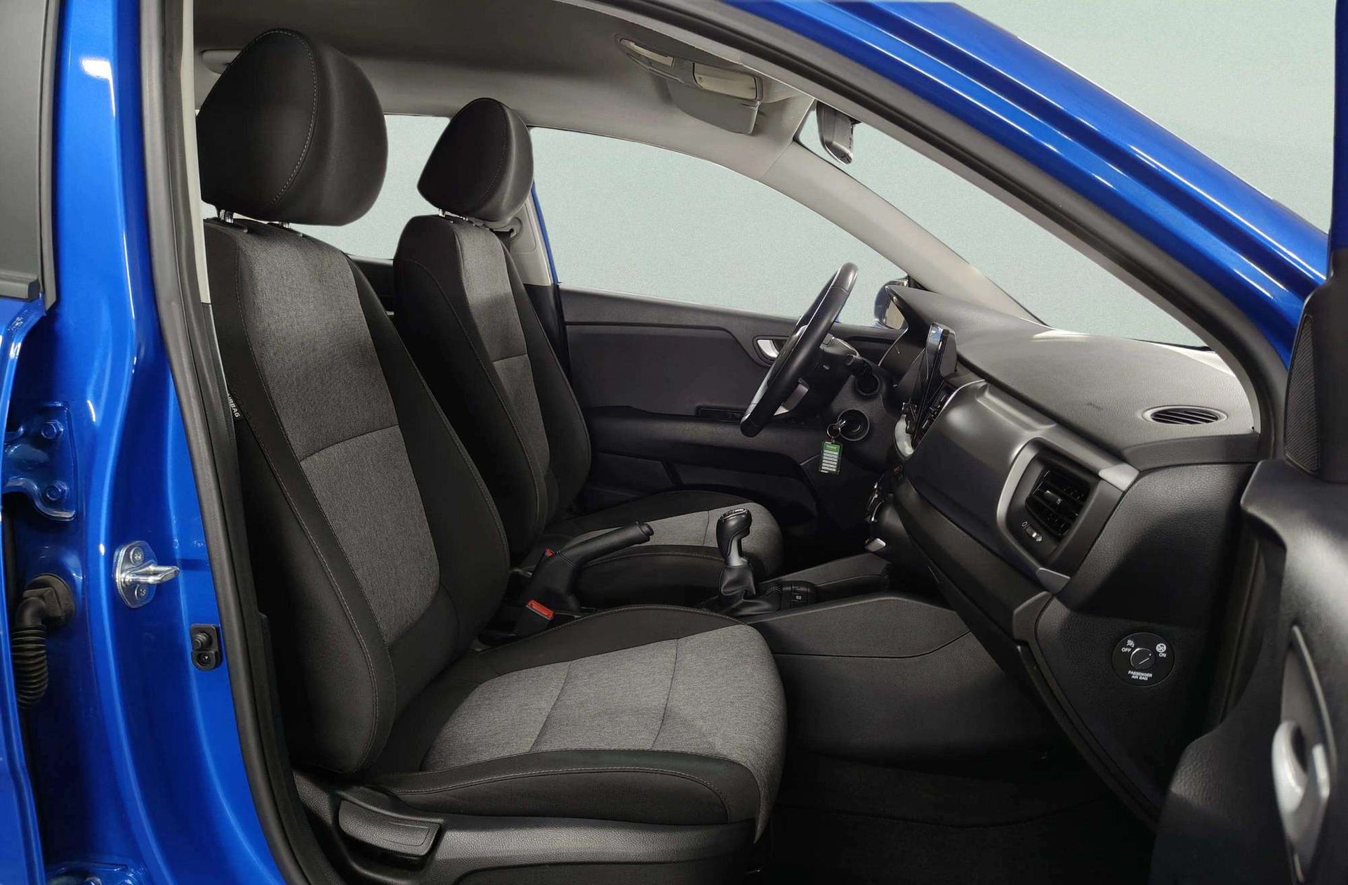 Kia Stonic 1.0 T-GDi MHEV Concept - foto 20