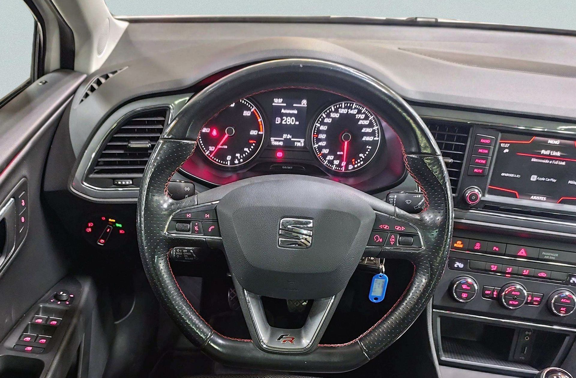 SEAT León ST 2.0 TDI FR - foto 20