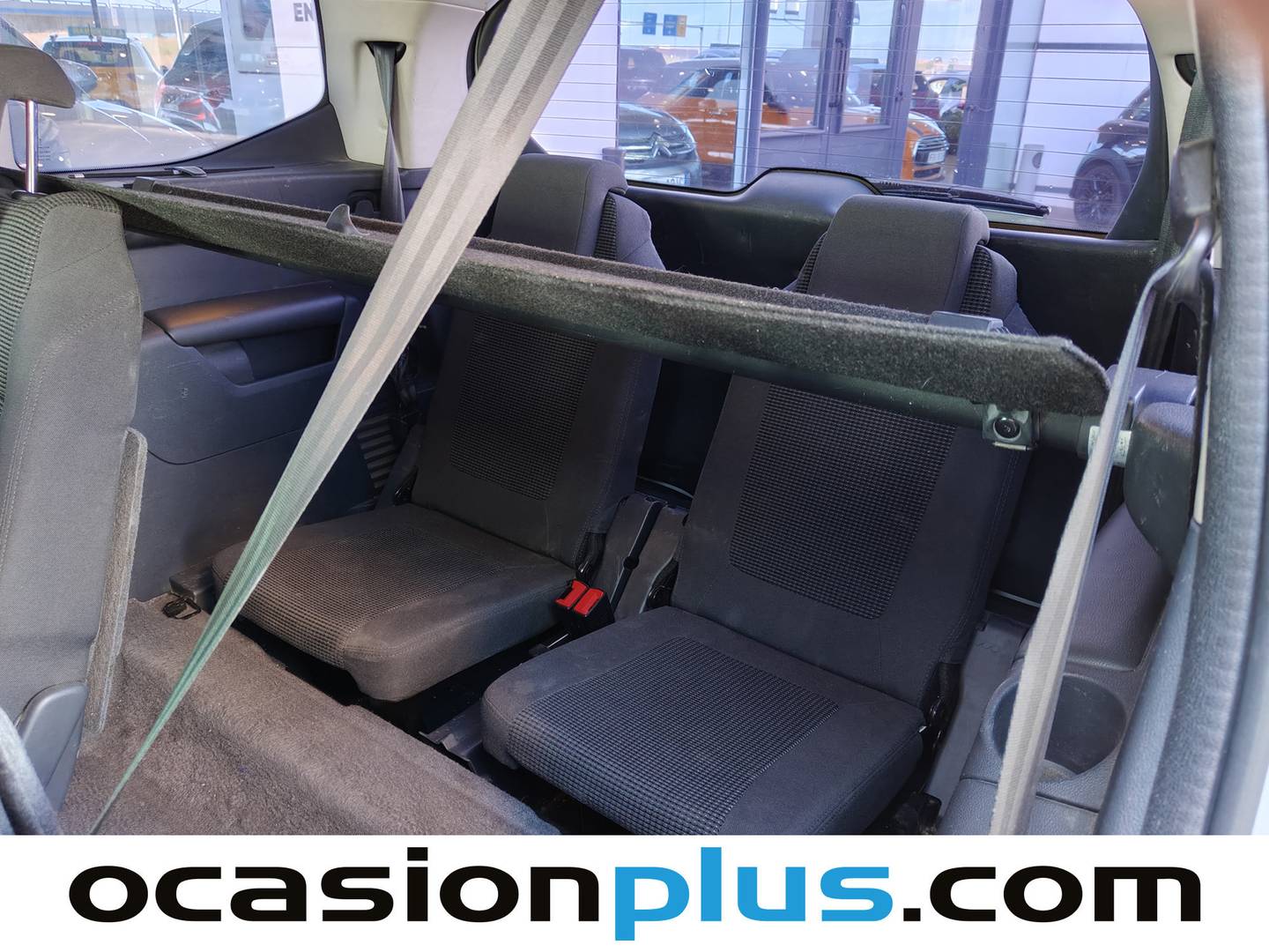 Foto Peugeot 5008 Peugeot 5008 1.6 e-HDI Active FAP ETG6 Blue Lion (115 CV) 7 Plazas