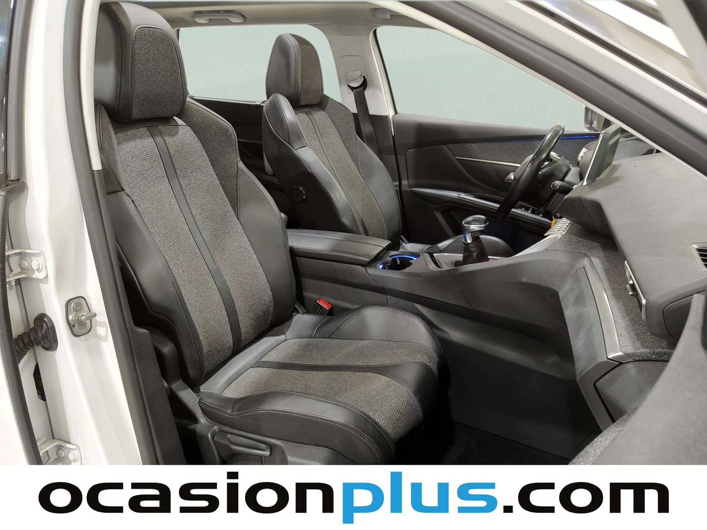 Peugeot 5008 Peugeot 5008 PureTech 130 S&S Allure (130 CV) 7 plazas km 0