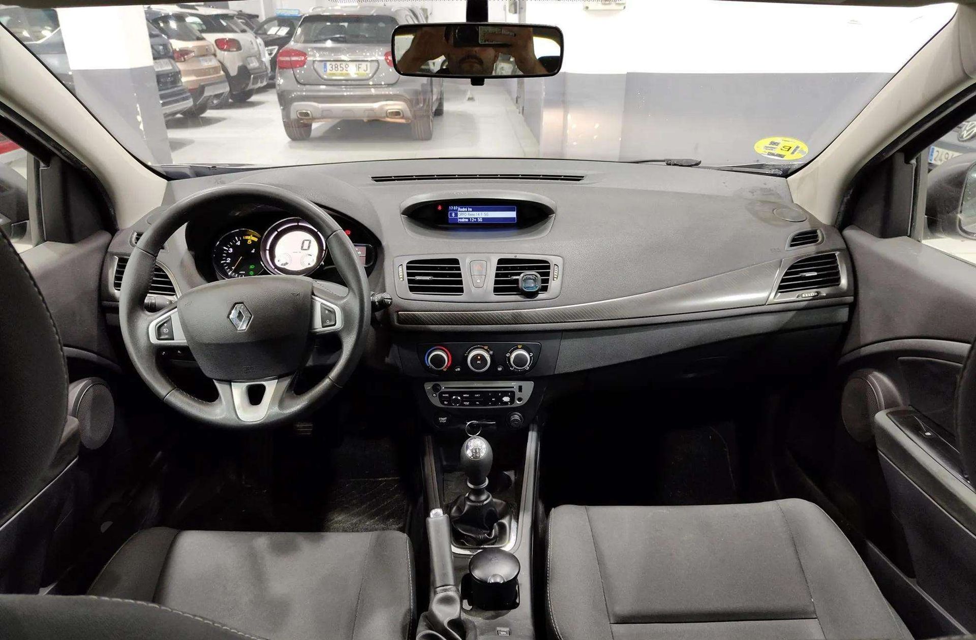 Renault Mégane Sport Tourer dCi 110 Expression eco2 - foto 6
