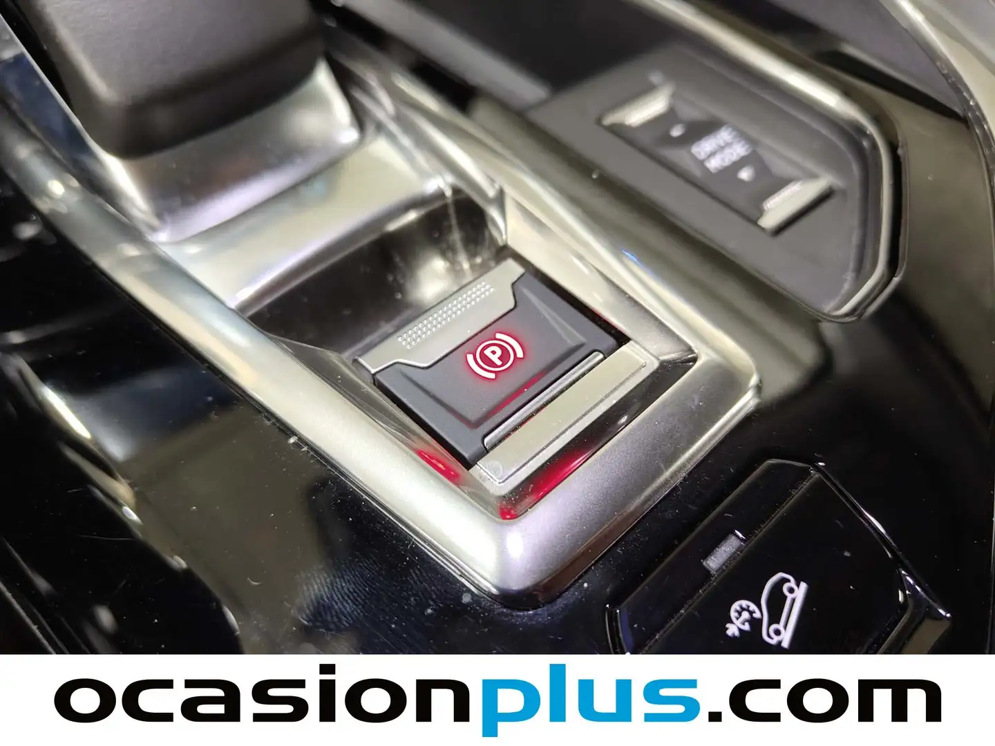 Foto Peugeot 3008 Hybrid Peugeot 3008 Hybrid 300 Allure Pack e-EAT8 (300 CV)