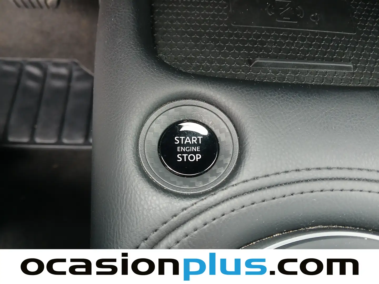 Foto Nissan JUKE Nissan Juke DIG-T N-Connecta 4x2 DCT (114 CV)