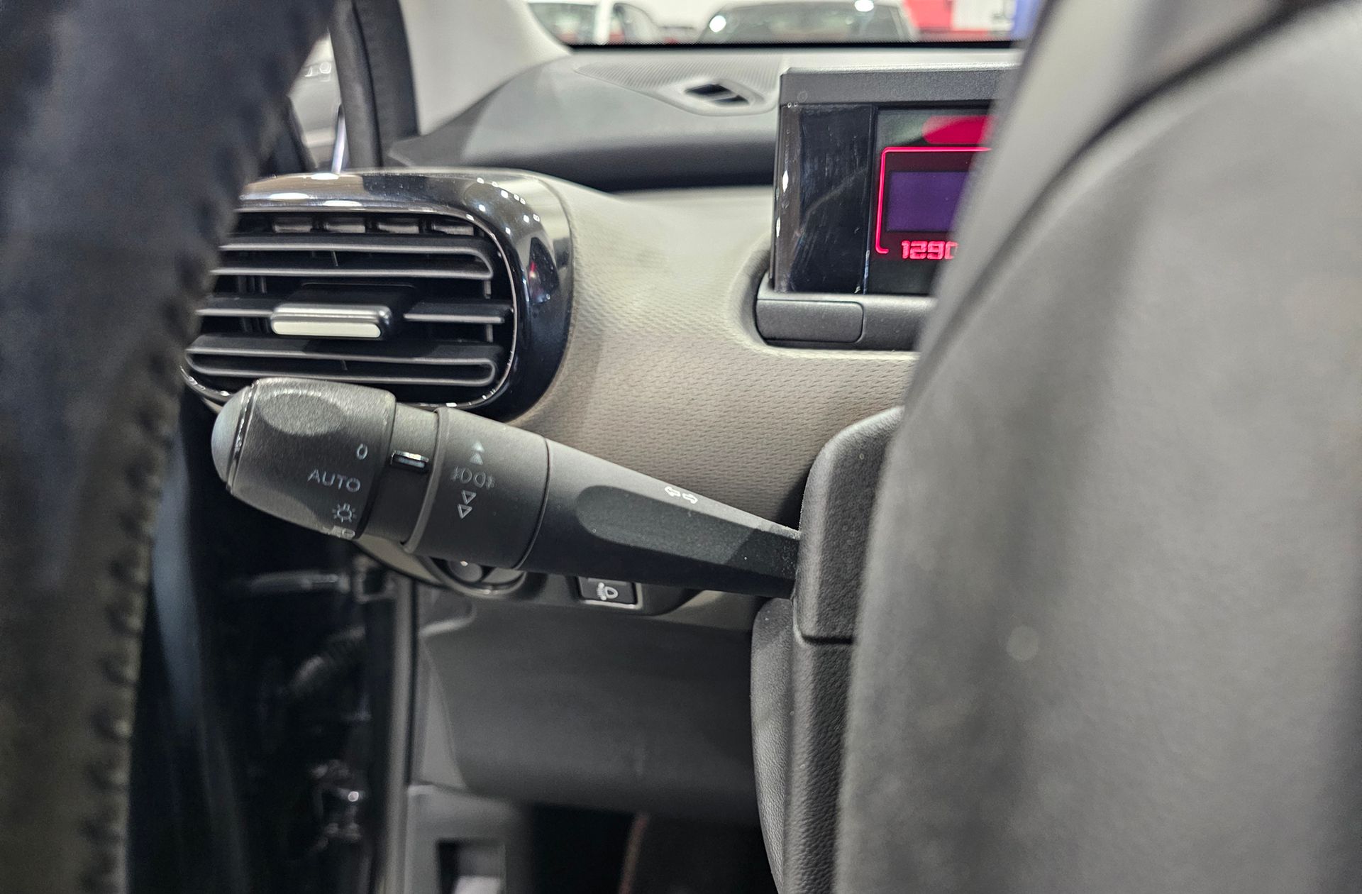 Citroën C4 Cactus 110 PureTech Rip Curl - foto 23