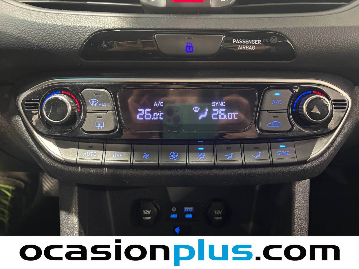 Foto Hyundai i30 Hyundai i30 Fastback Fastback 1.0 TGDI Tecno (120 CV)