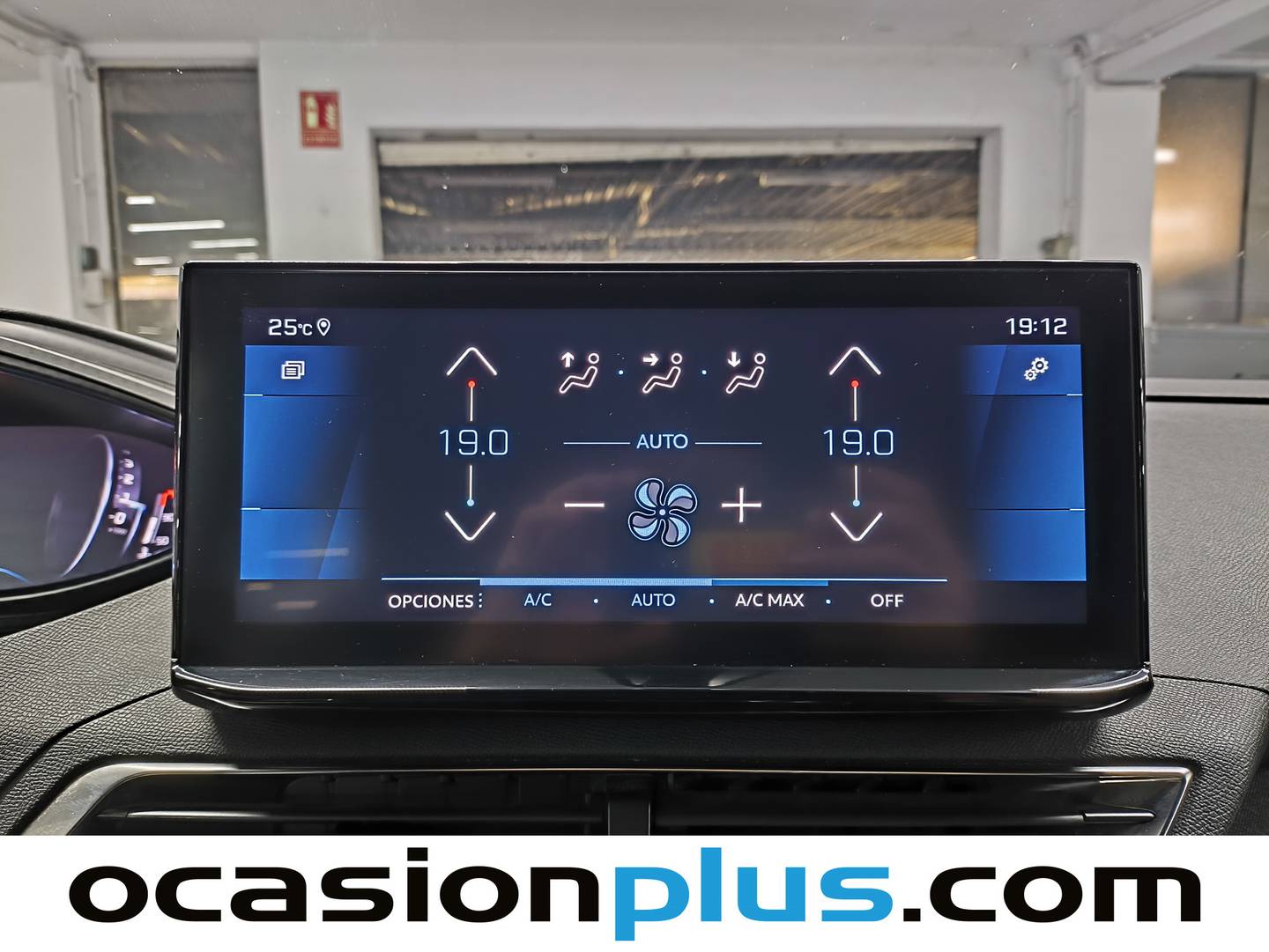 Foto Peugeot 3008 Peugeot 3008 PureTech 130 S&S Allure Pack (130 CV)