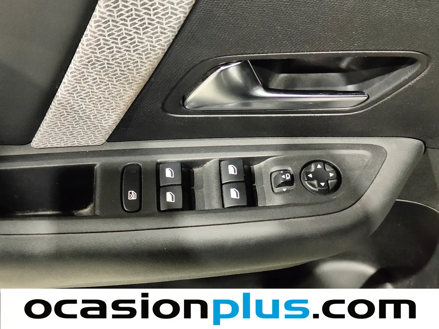 Foto Citroën C4 Citroen C4 PureTech 130 S&S 6v Feel Pack (130 CV)