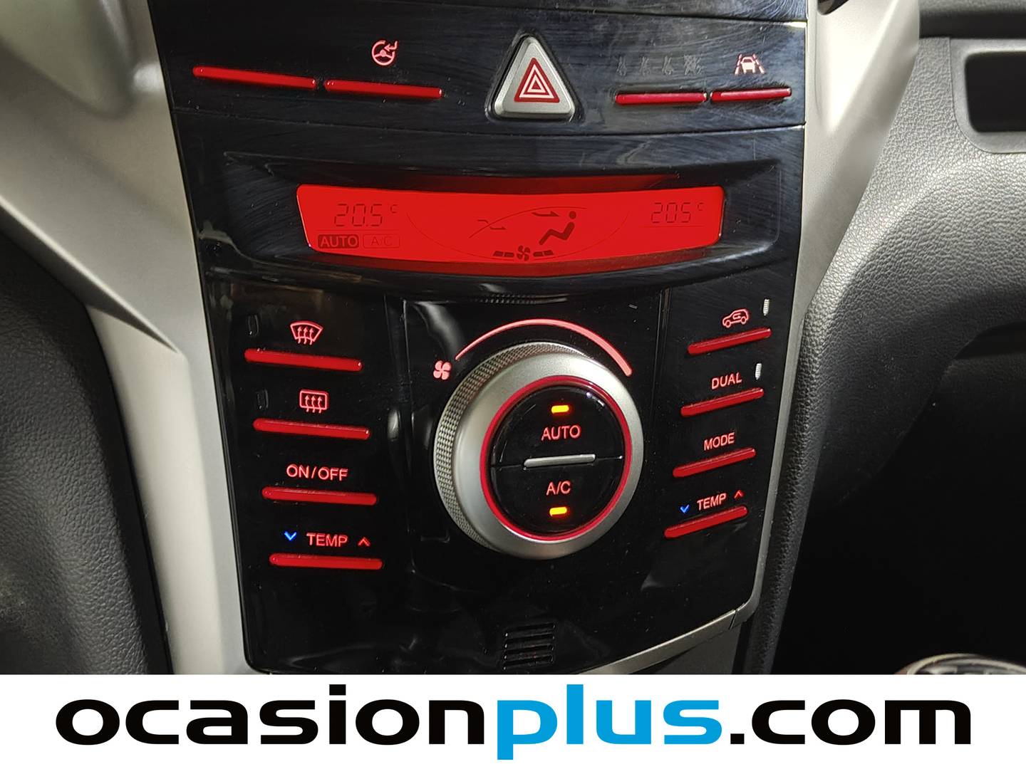 Foto SsangYong Tivoli Ssangyong Tivoli G16 GLP Limited 4x2 (128 CV)