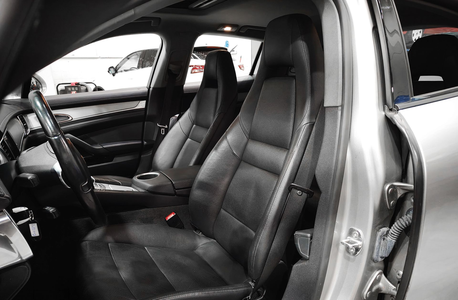 Porsche Panamera 3.0 TD - foto 11