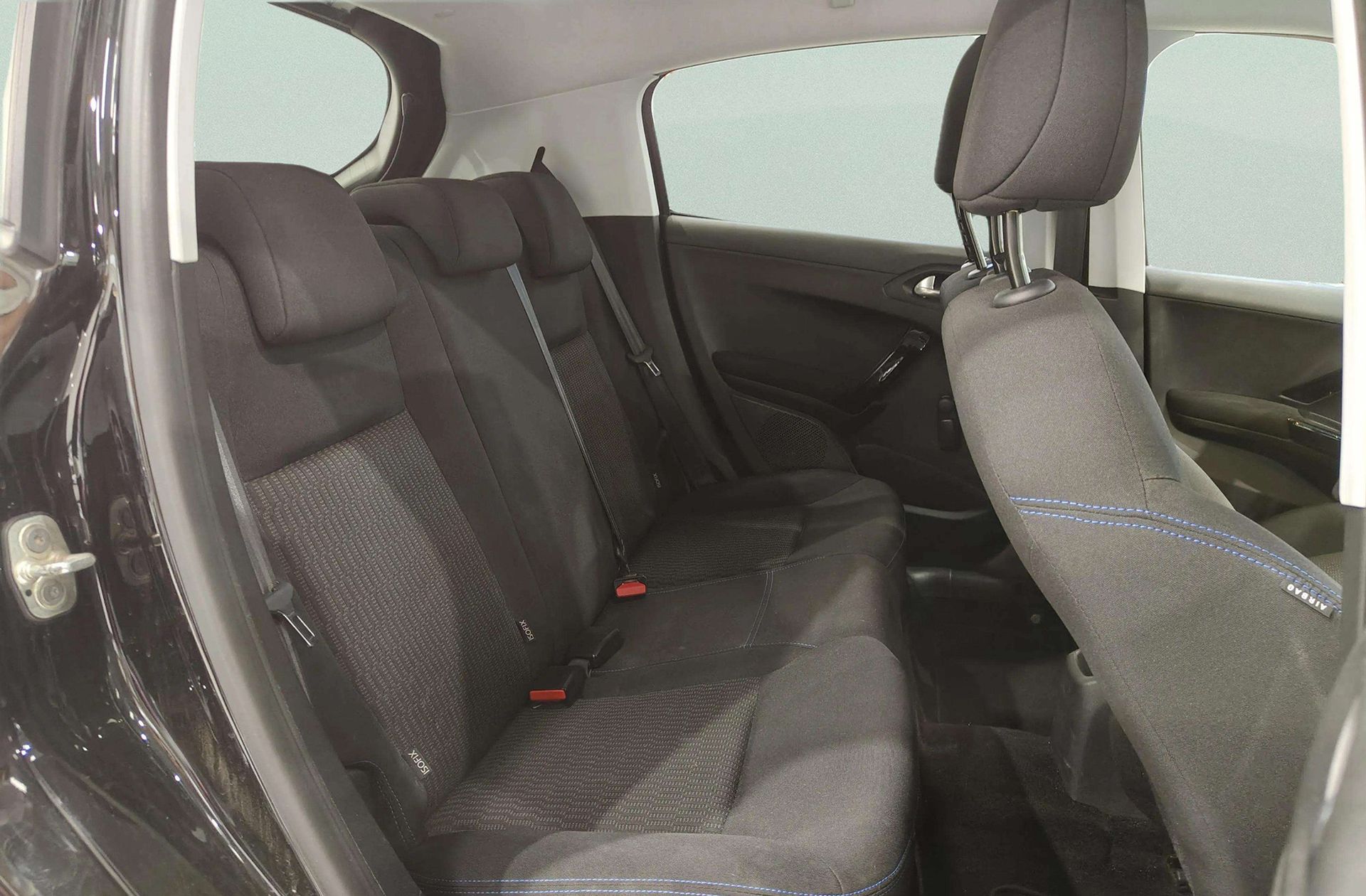 Peugeot 208 BlueHDi 100 Signature - foto 15