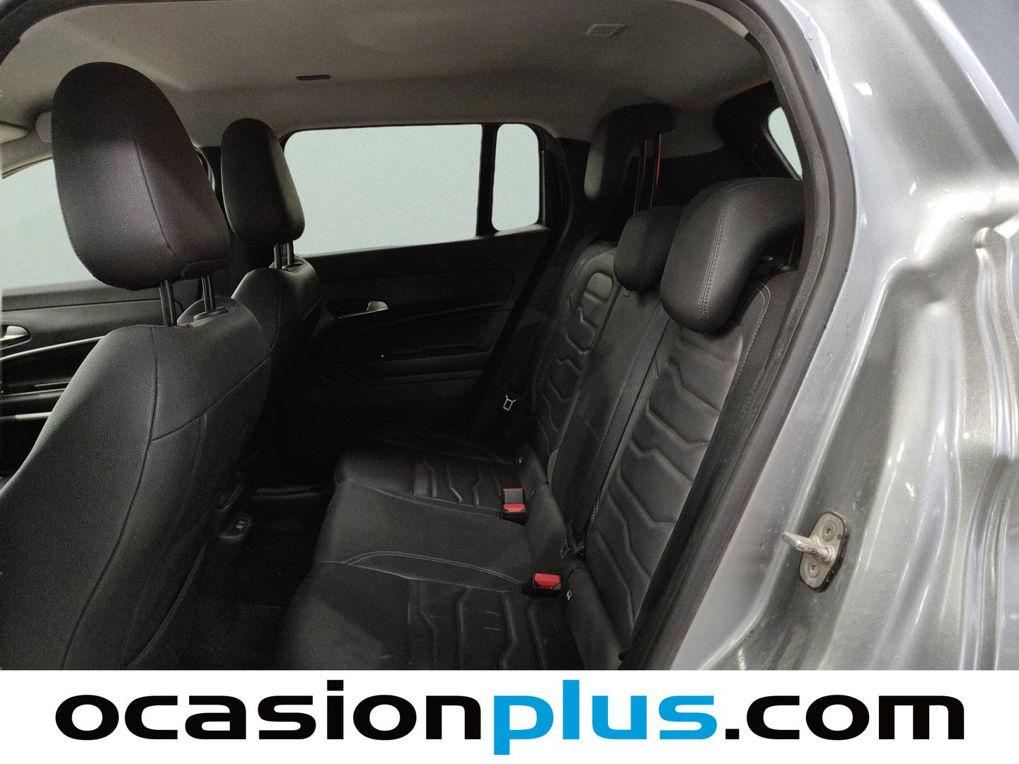 Foto asientos traseros Jeep Avenger Jeep Avenger 1.2 G Summit (100 CV)