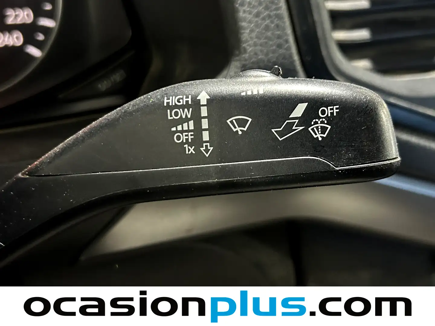 Foto Volkswagen Amarok Volkswagen Amarok 3.0 TDI CD Conect 4Motion (163 CV)