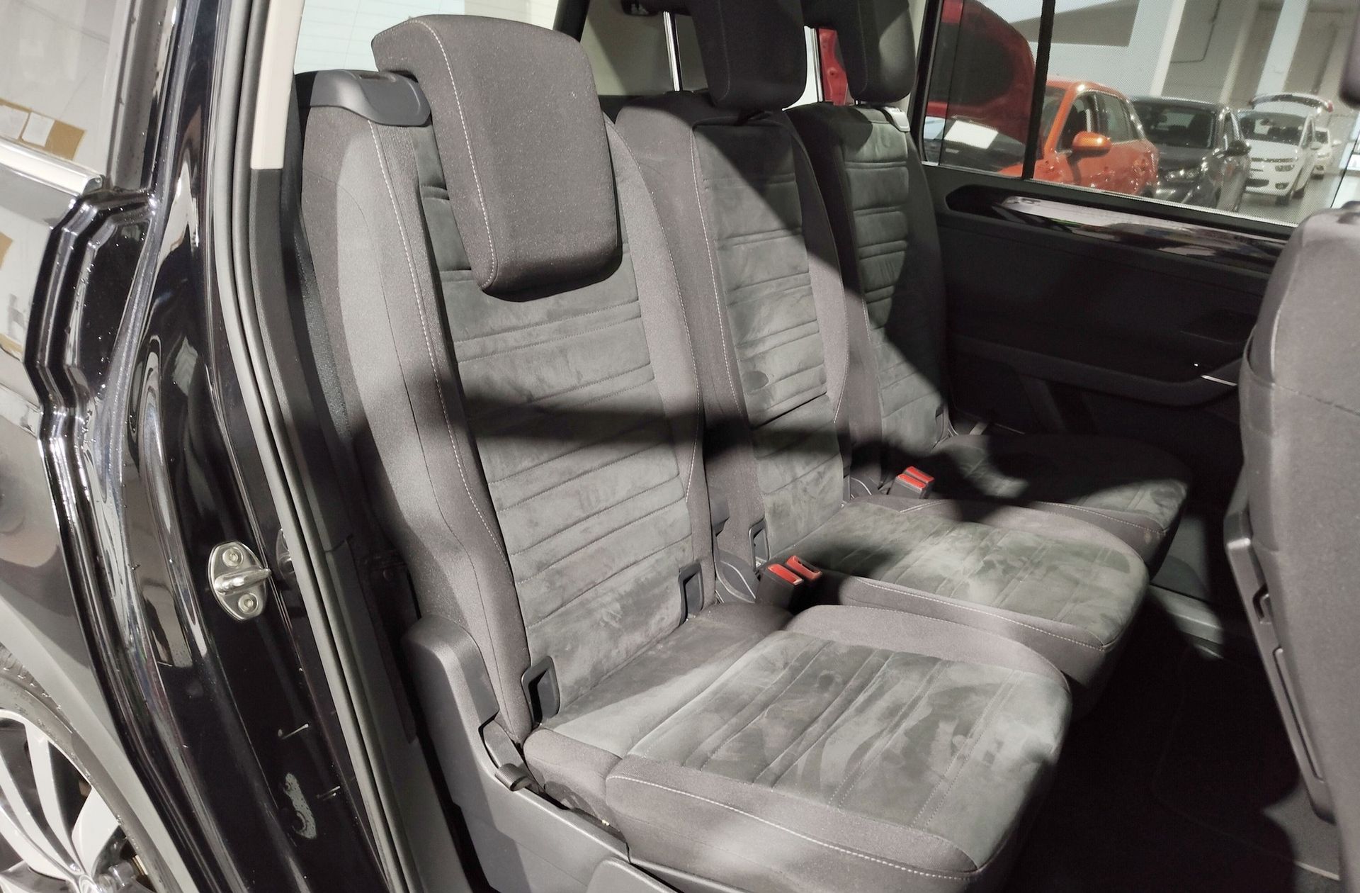 Volkswagen Touran Sport 2.0 TDI BMT DSG - foto 25