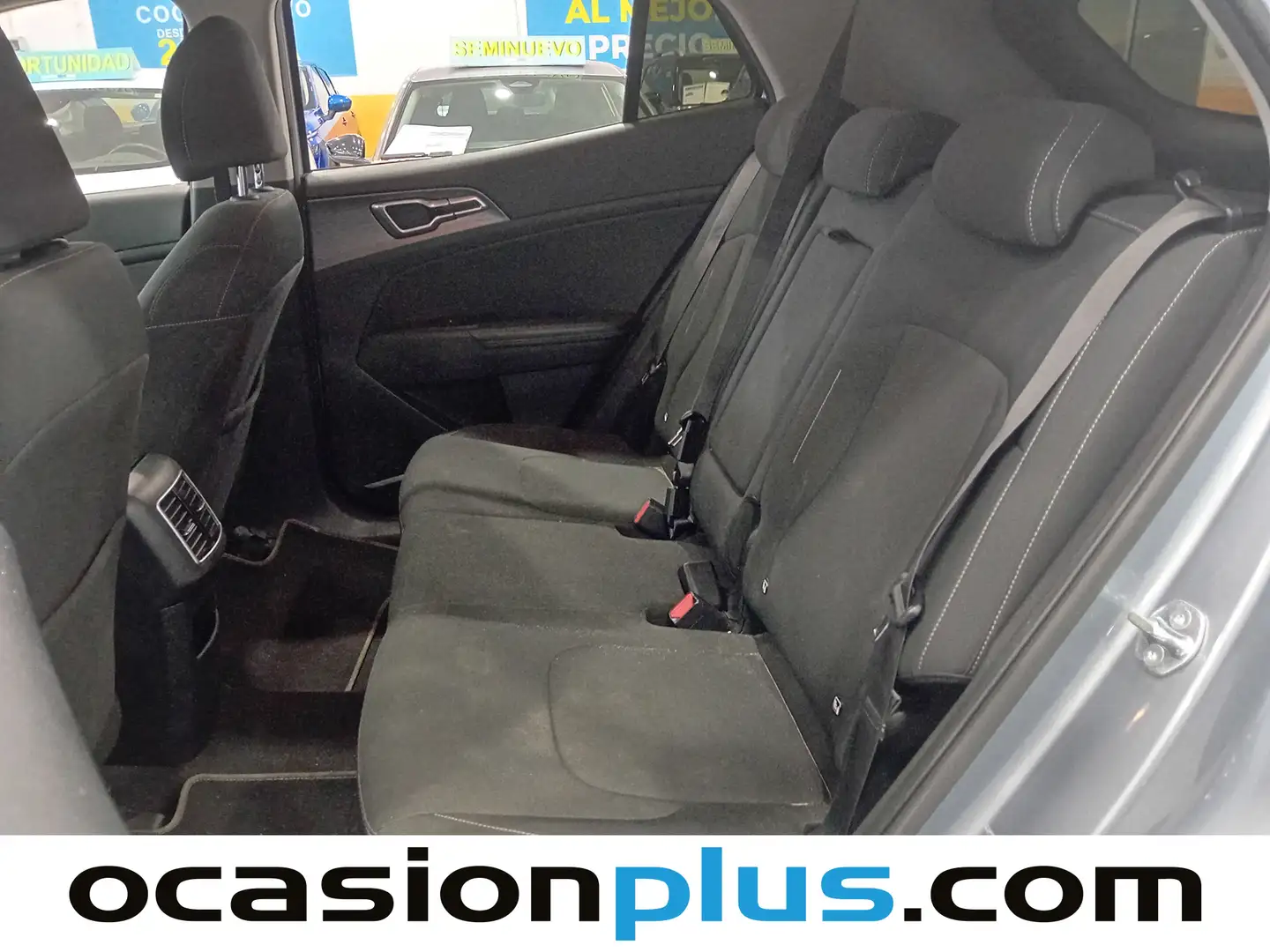 Foto KIA Sportage Kia Sportage 1.6 CRDi MHEV Business 4x2 (136 CV)
