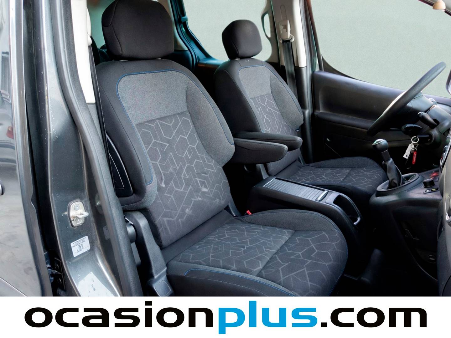 Foto Peugeot Partner Peugeot Partner Tepee Tepee Combi BlueHDI 100 Style (100 CV)