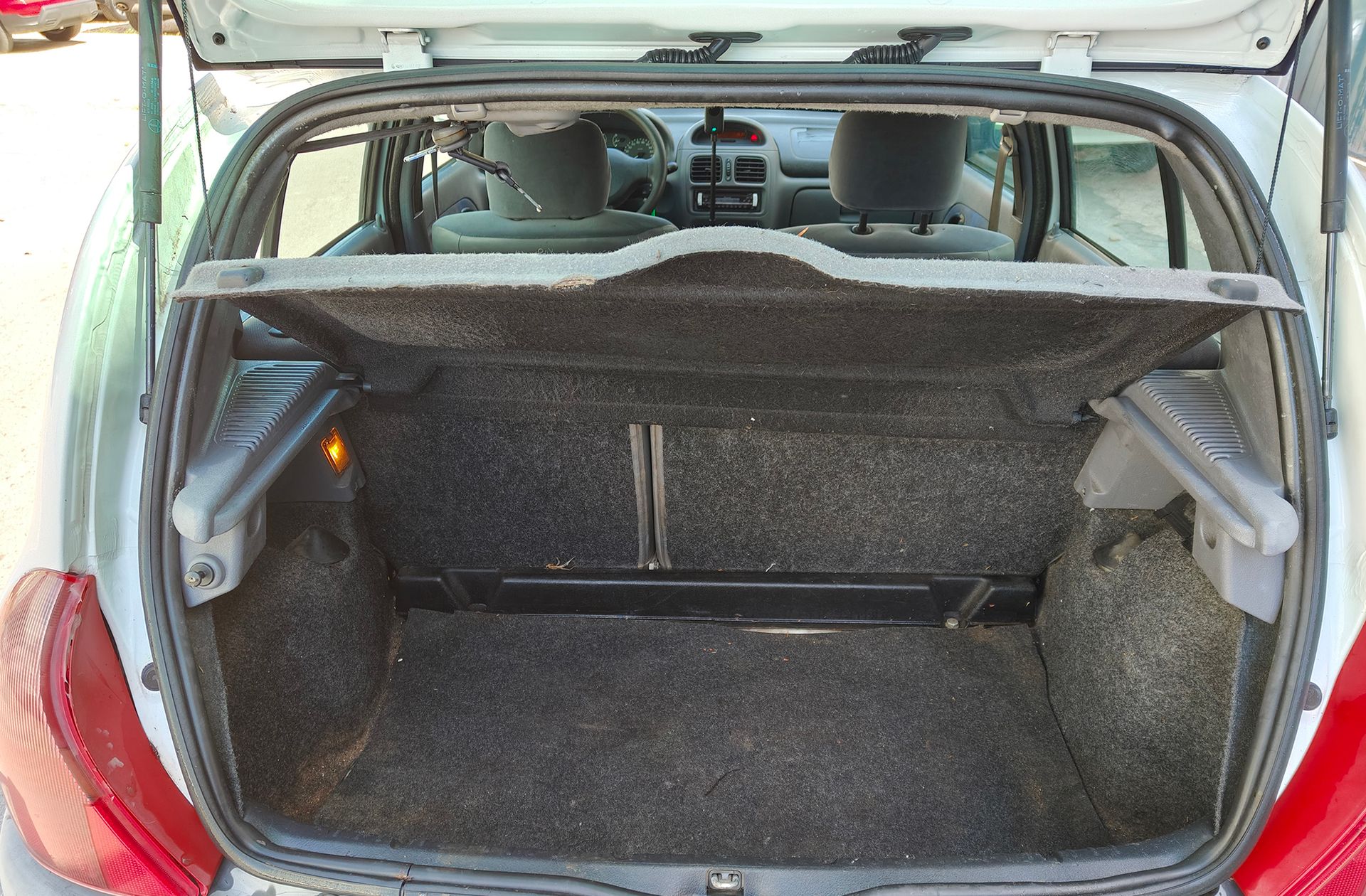Renault Clio 1.9 D Alizé - foto 13