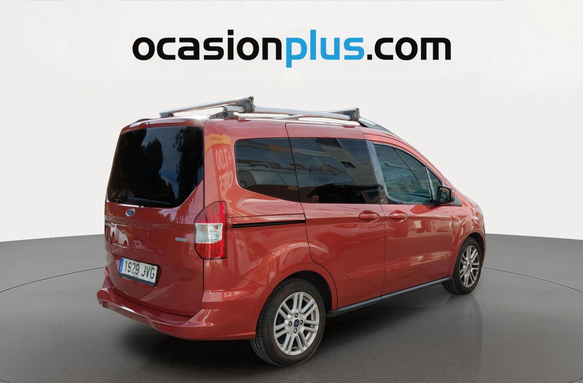 Ford Tourneo Courier 1.0 EcoBoost Titanium - foto 4
